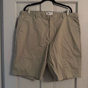 Calvin Klein khaki shorts size 38